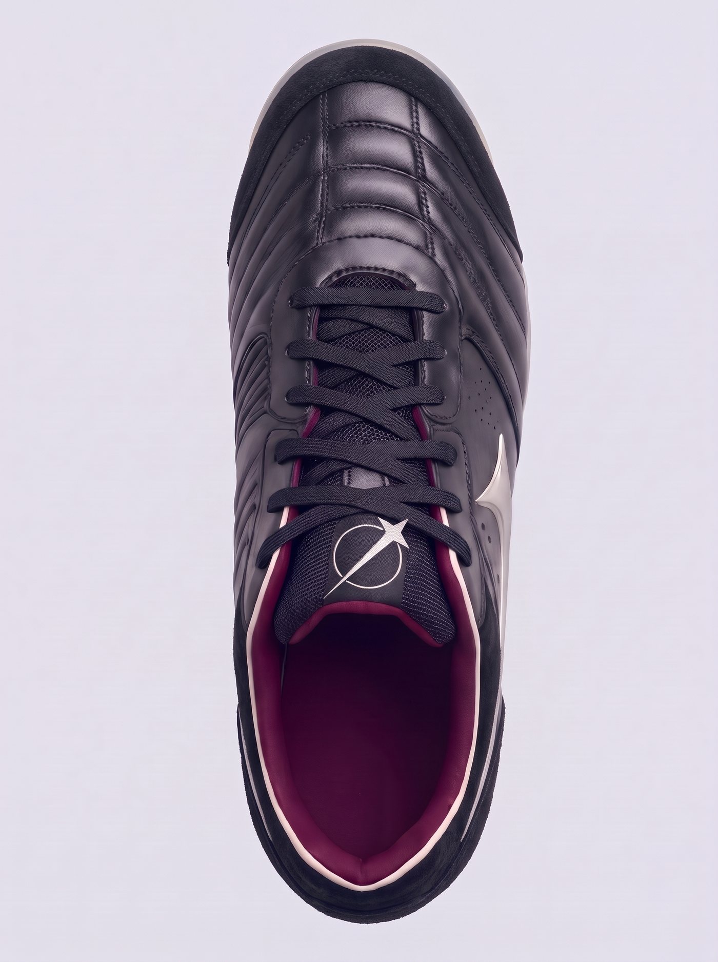 Turf Kicks, Carbon: Top